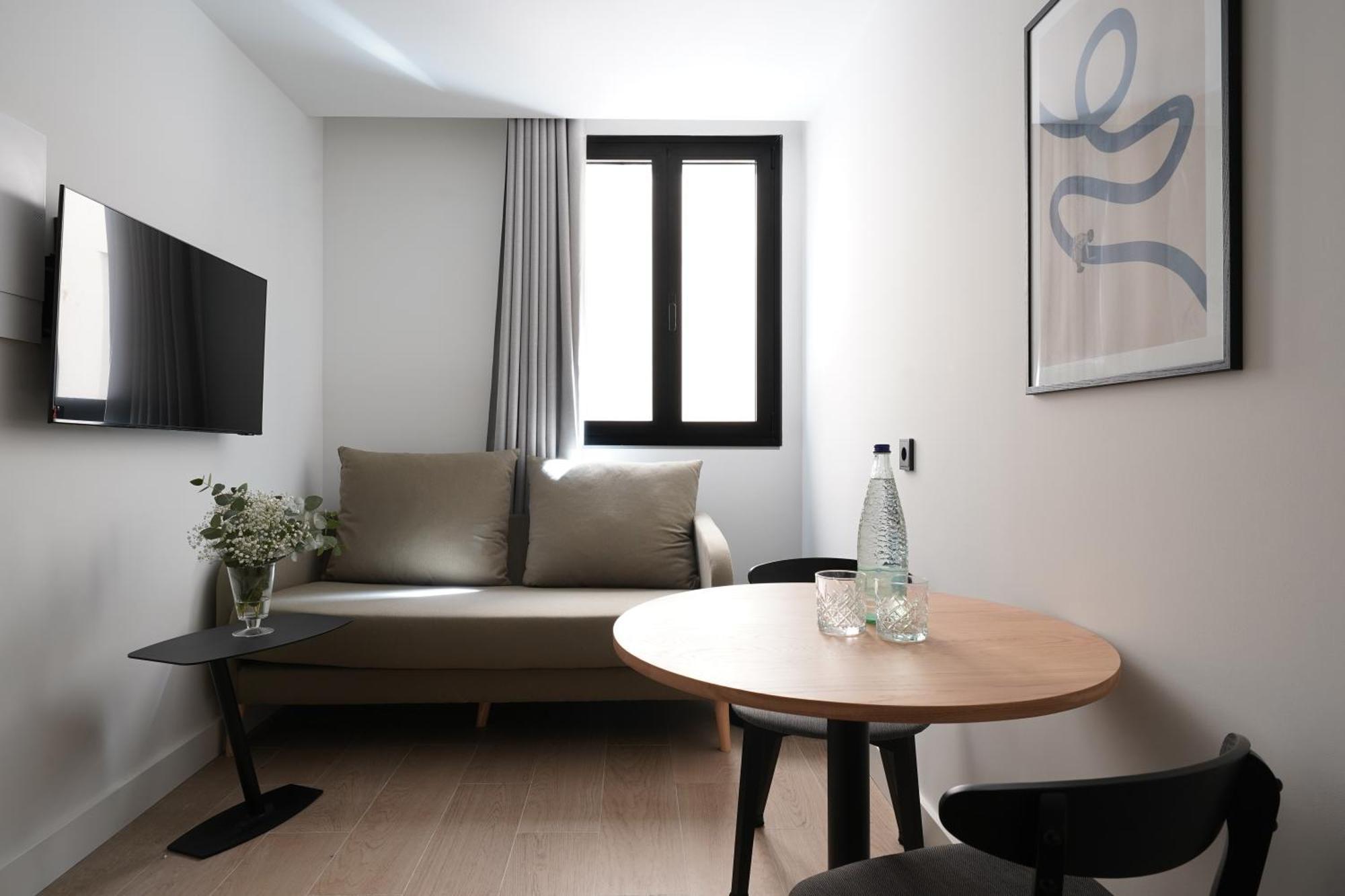 Aparthotel Numa Madrid Sol Extérieur photo